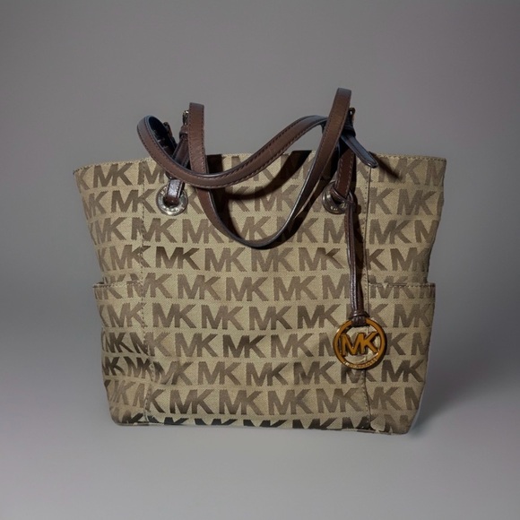 Michael Michael Kors Jet Set Monogram Canvas Tote Purse Shoulder BAG - Picture 3 of 9